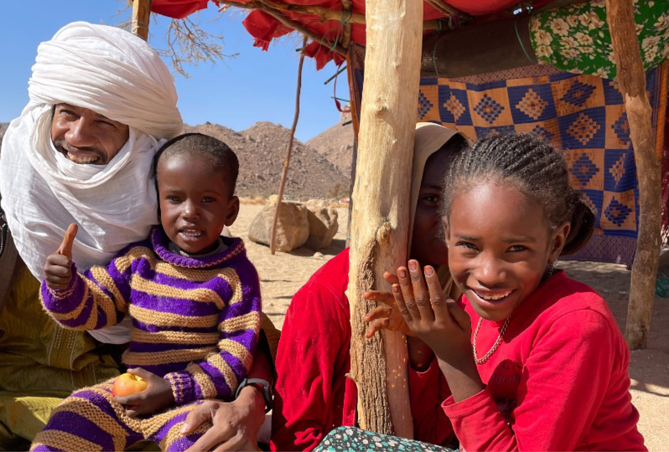 rencontre avec famille touareg dans sahara algérien